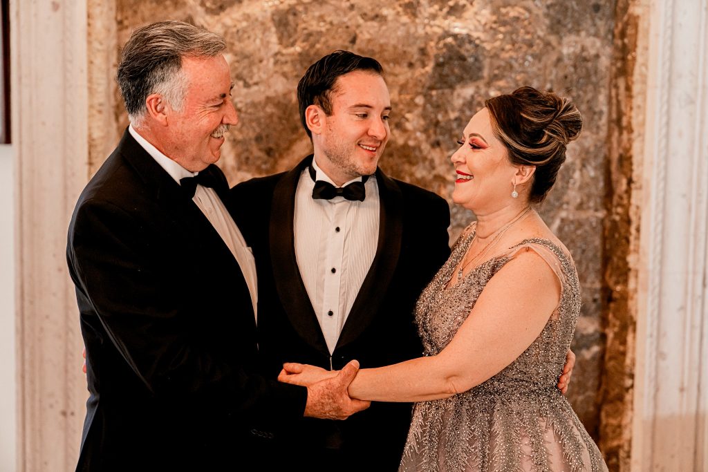 Fotografía de boda. Fotógrafo en Querétaro. Fotos preboda, fotografía de retrato, fotos de pareja. Fotógrafo Querétaro Mariano Ramírez. Fotógrafo de bodas México.