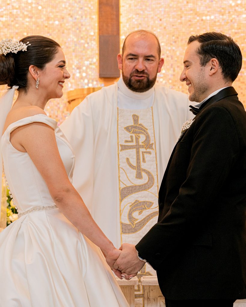 Mariano Ramírez, fotógrafo en Querétaro. Foto de boda, fotografía preboda, fotografía de retrato. Bodas en Querétaro, Bodas en San Miguel de Allende. Fotógrafo de bodas México.