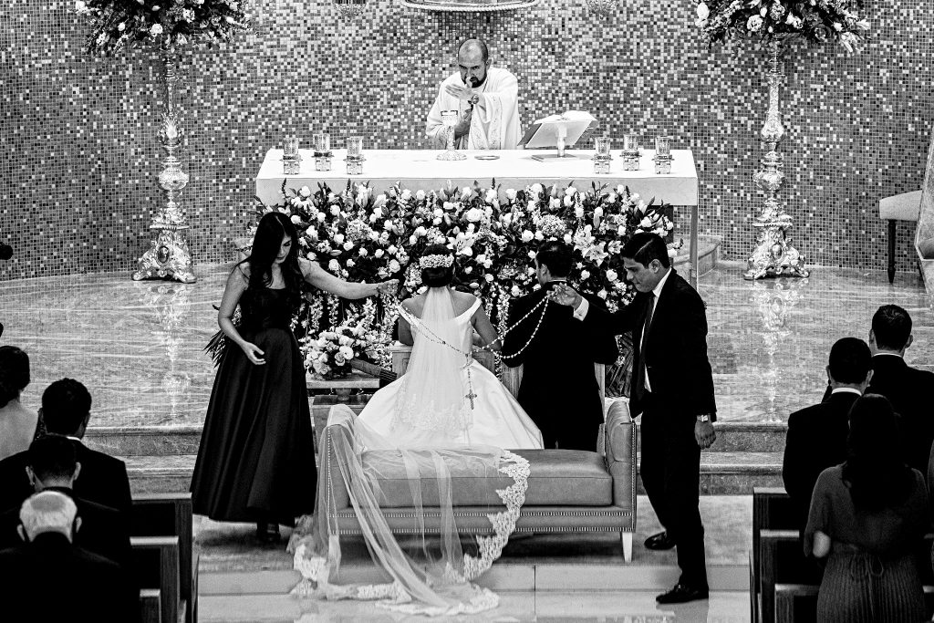 Fotógrafo para bodas precio. Fotografos San Miguel de Allende. Foto de bodas, fotos damas de honor, fotos preboda. Fotógrafo Mariano Ramírez.