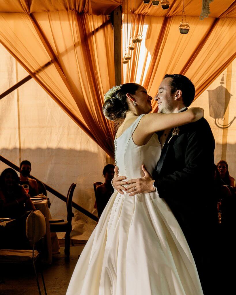 Mariano Ramírez, fotógrafo en Querétaro. Foto de boda, fotografía preboda, fotografía de retrato. Bodas en Querétaro, Bodas en San Miguel de Allende. Fotógrafo de bodas México.