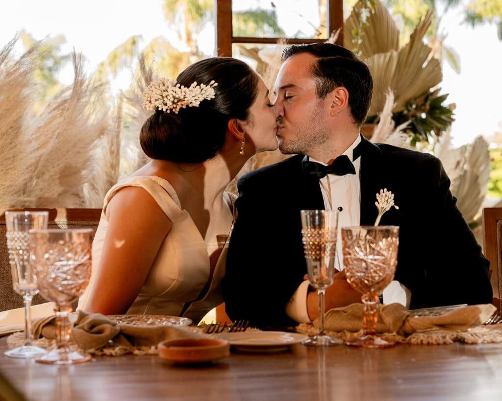 Foto de Boda en San Miguel de Allende y sus alrededores. Fotógrafo de boda Mariano Ramírez foto preboda, fotografía de pareja. Fotos originales de bodas.